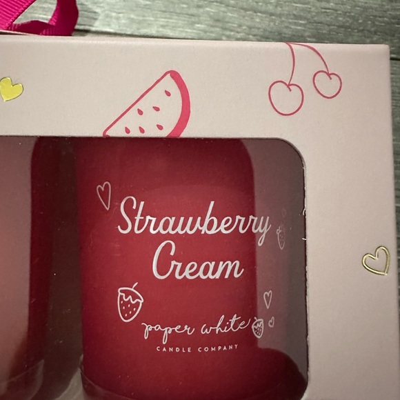 3 pack candle set Sugared Melon, Sweet Cherry, Strawberry Cream Scent - Picture 5 of 6